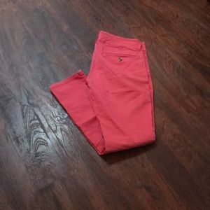 Coral chinos